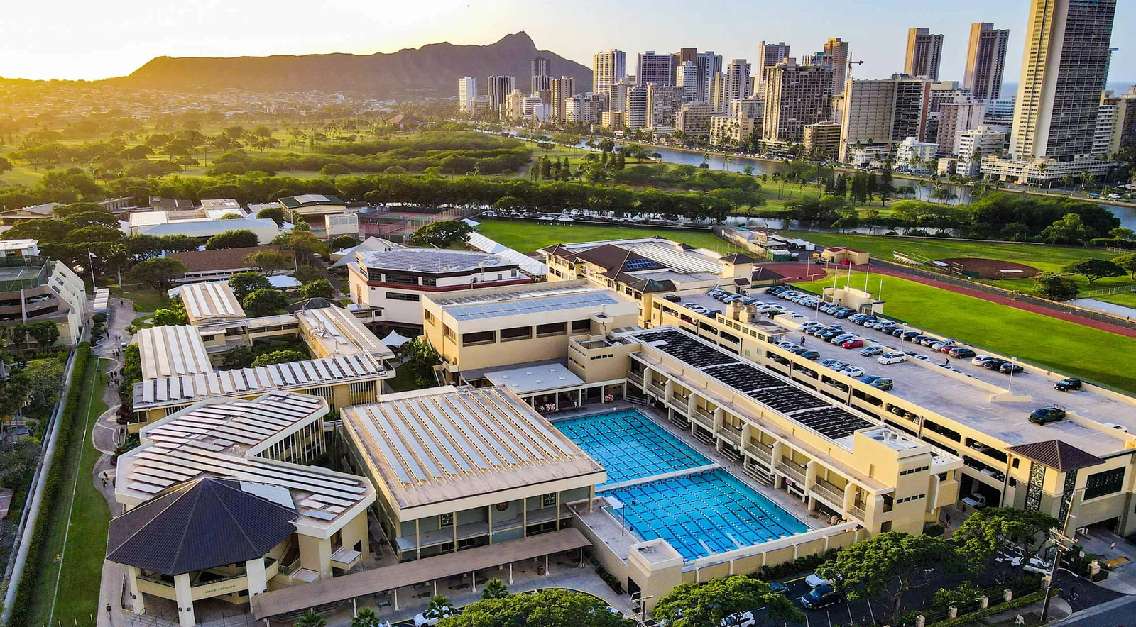 하와이 Iolani School 캠퍼스 항공 전경